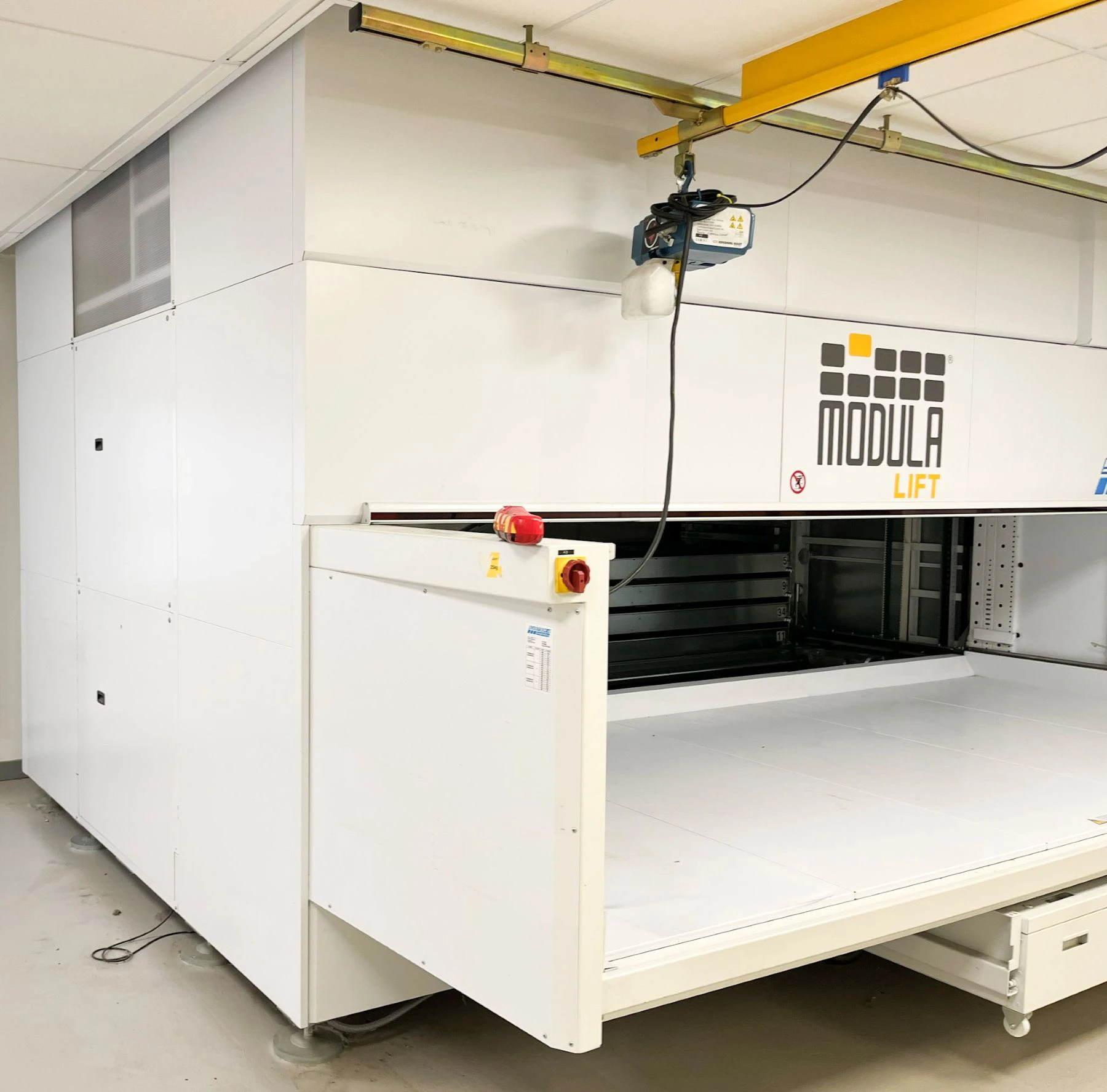 Modula Lift ML 50D Varastoautomaatti Relevator Modula Lift ML 50D Varastoautomaatti Relevator