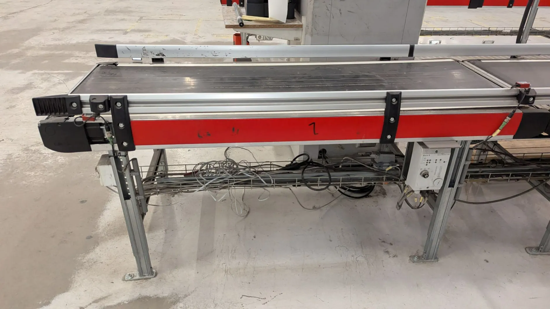 swisslog-bandtransportör-1,8m